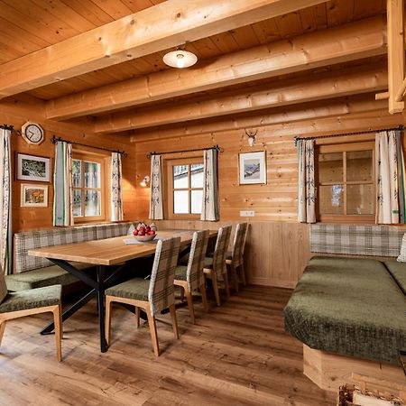 Family Lodge Maximilian Tux Exteriér fotografie